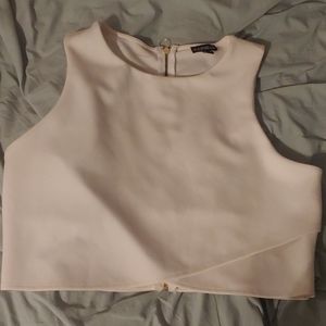 Sleeveless Express crop top